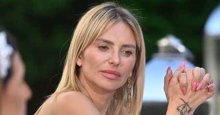 Monika Goździalska opowiedziała o traumie homoseksualnej córki. "Mówiła, że jest nieszczęśliwa i NIE CHCE ŻYĆ"