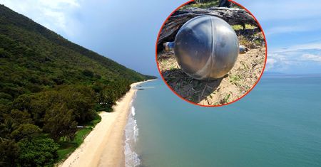 Tajemnicze metalowe kule na plaży w Australii. Służby badają sprawę