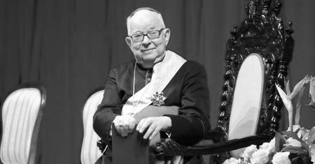 Henryk Gulbinowicz pozbawiony kolejnego odznaczenia. Białystok poszedł drogą Wrocławia