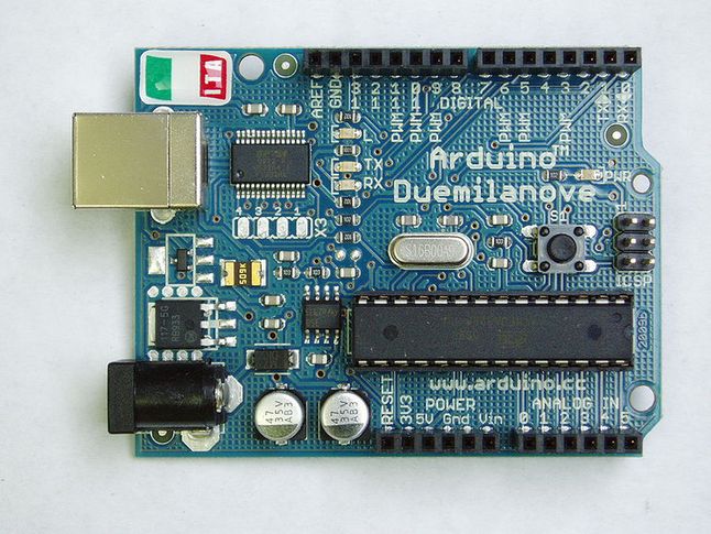 Mikrokontroler na bazie układu z serii Arduino Fot. Wikipedia