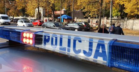 Dziecko zmarło na cmentarzu. Ujawniono wstrząsające szczegóły