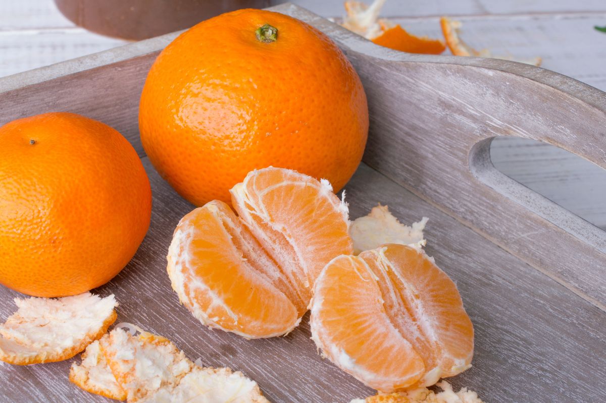 Discover the power of tangerine peels. Your secret weapon for health and home cleaning