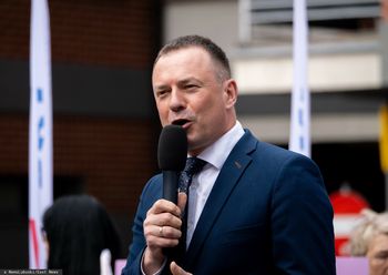 "Jest pan ohydny". Starcie pracownika TV Republika z posłem KO