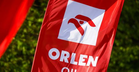 Czystki w Orlenie. Grupa zwolniła kolejnych 100 osób. Oto niektóre nazwiska