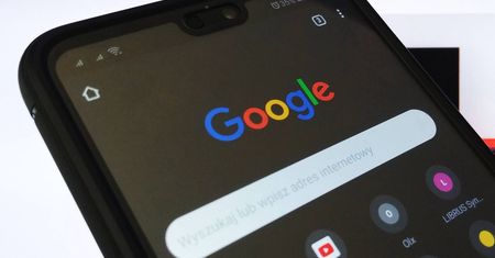 Google Chrome i kombinacja z paskiem. Powrót do pomysłu sprzed lat