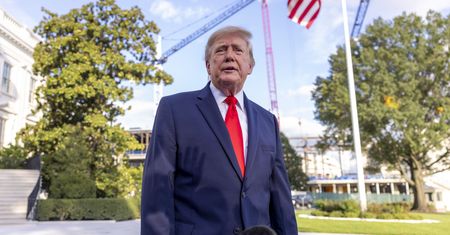 Wizerunkowy problem Trumpa na ostatniej prostej przed wyborami. Są dane o inflacji
