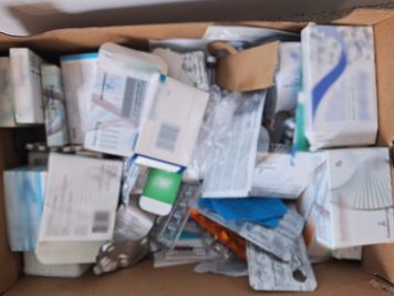 Cyberprzestępcy handlowali podrabianymi lekami. Ponad 8 mln zł zysku z nielegalnego procederu?