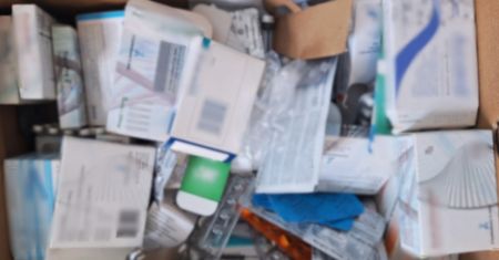 Cyberprzestępcy handlowali podrabianymi lekami. Ponad 8 mln zł zysku z nielegalnego procederu?