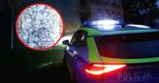 Nastolatek spał na worku z narkotykami. Matka zadzwoniła na policję