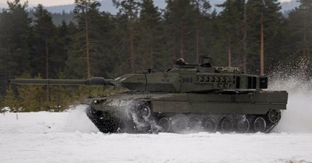 Manewry NATO w Arktyce. "Norwegowie mają wiele obaw"