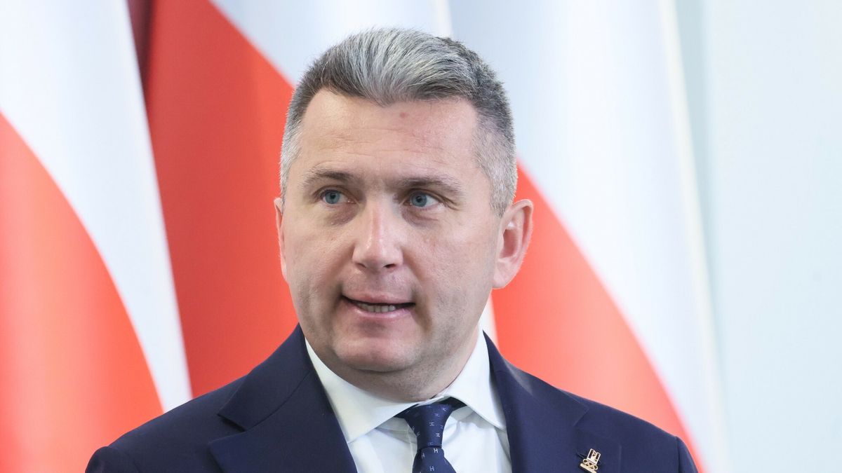 Spotkanie prezydenta z medalistami igrzysk w Pary?u
Fot. Wojciech Olkusnik/East News, Warszawa, 09.09.2024. Palac Prezydencki. Wreczenie odznaczen panstwowych medalistom oraz trenerom Igrzysk XXXIII Olimpiady Paryz 2024, z udzialem prezydenta Andrzeja Dudy.
N/z: szef PKOl Radoslaw Piesiewicz
Wojciech Olkusnik