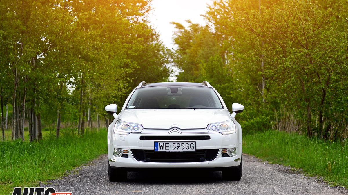 Citroën C5 Tourer 2,2 HDI A/T Exclusive - test [galeria] 1