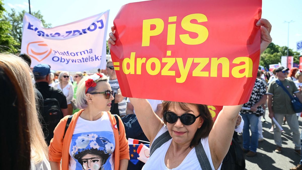 Marsz 4 czerwca04.06.2023 Warszawa Marsz Wolnosci fot Oleg Marusic/REPORTEROleg Marusic/REPORTER