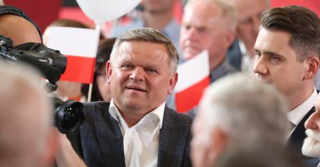 Senator PiS chciał wyrwać mikrofon dziennikarce TVP. Czy przeprosi? "Nie"