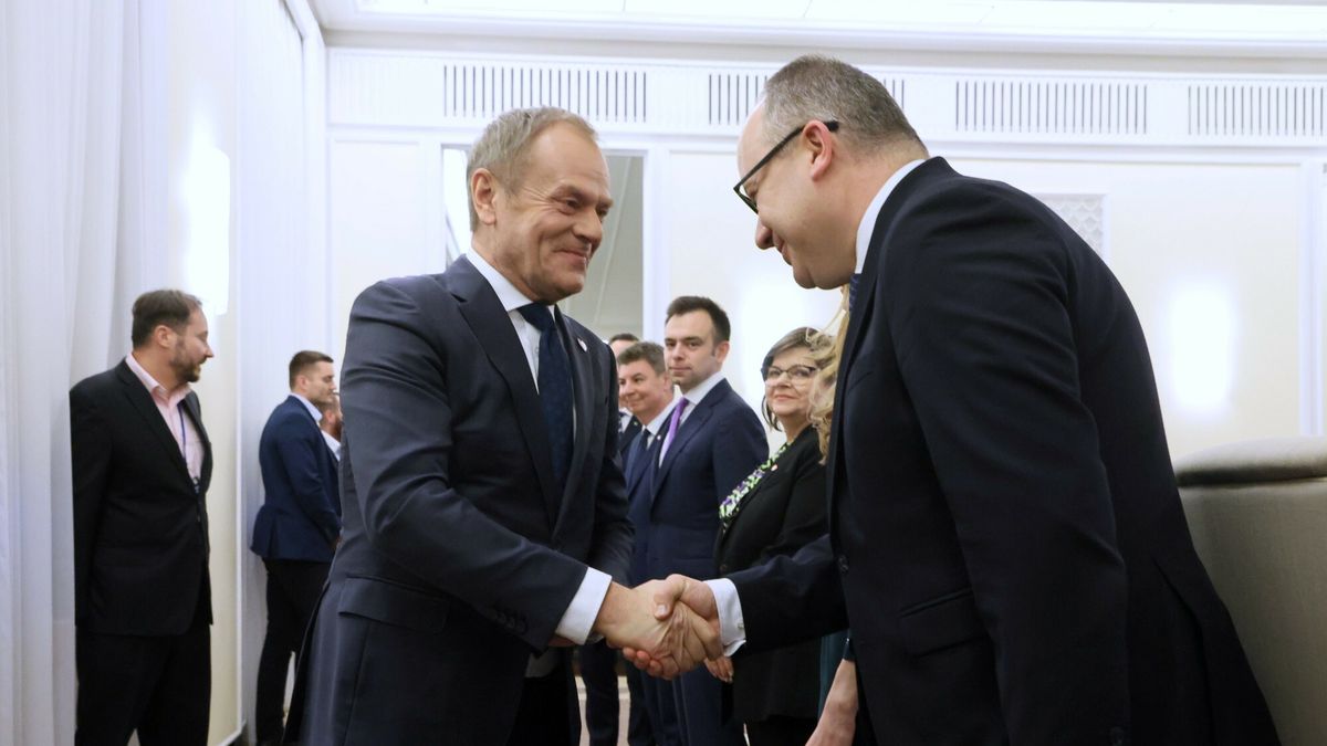 1. posiedzenie rz?du Donalda Tuska
Fot. Pawel Wodzynski/East News, Warszawa, 18.12.2023. Pierwsze posiedzenie rz?du Donalda Tuska. N/z: premier Donald Tusk i minister sprawiedliwosci Adam Bodnar.
Pawel Wodzynski