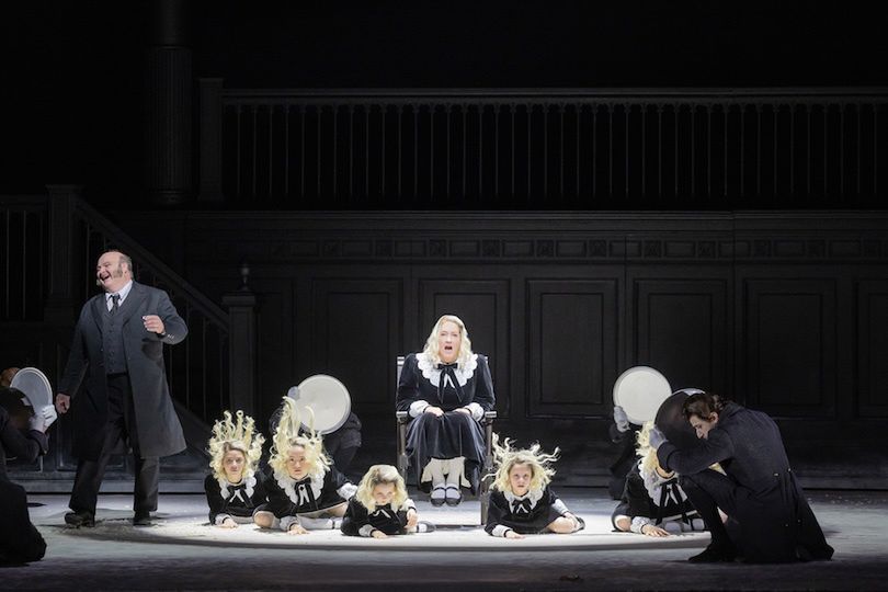 Gerhard Siegel (Herod), Elza van den Heever (Salome). „Salome” Richarda Straussa w Nowym Jorku © Evan Zimmerman / Met Opera