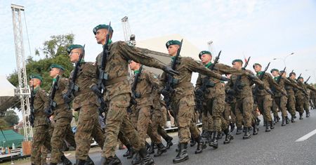 Gigantyczne utrudnienia w Warszawie. Wojsko ćwiczy przed defiladą