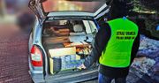 Nielegalne papierosy warte 47 tys. zł ujawnione przez Straż Graniczną. Zatrzymano 40-letniego obywatela Ukrainy