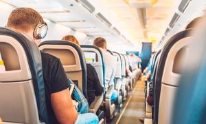 Pasażer amerykańskich lini lotnicznych oskarża o naruszenie prywatności