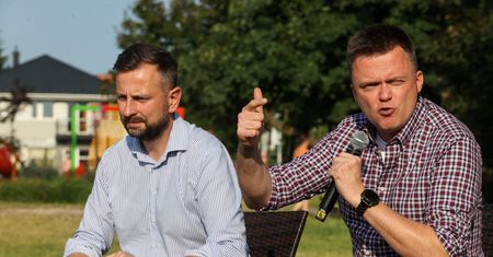 Koniec Trzeciej Drogi wisi w powietrzu. Rozwód PSL z Hołownią możliwy "przez AgroUnię"
