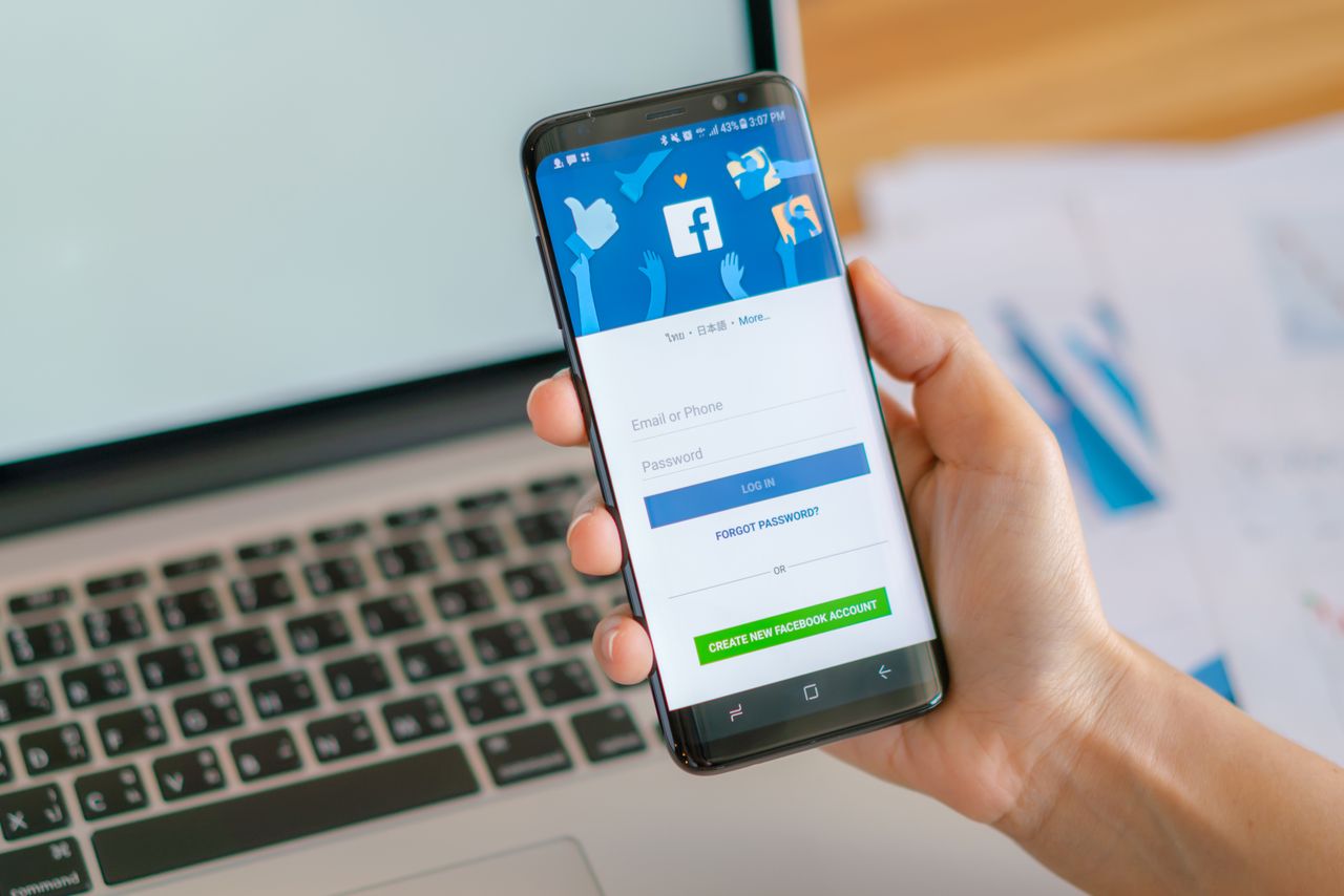 Globalna awaria Facebooka. Użytkownicy zostali wylogowani i nie mogą się ponownie zalogować!