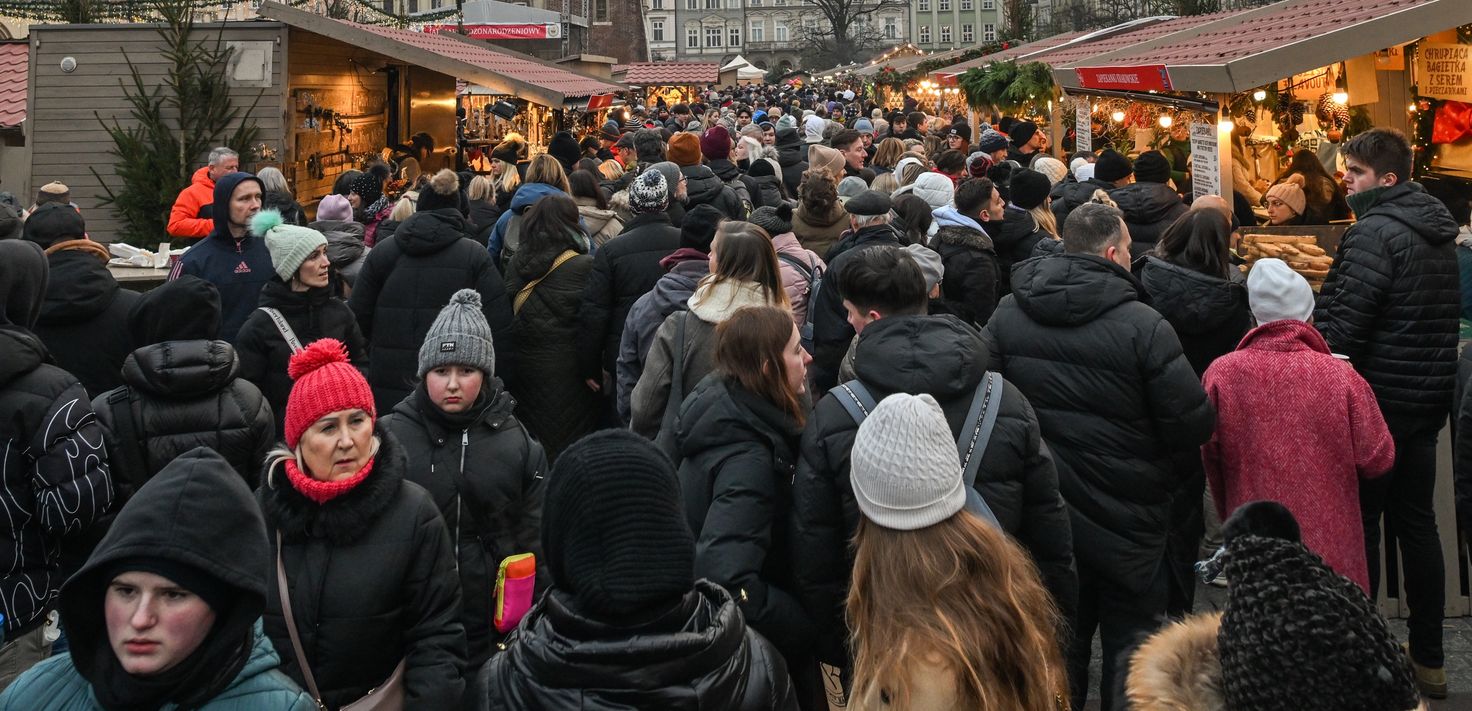Zaraz zacznie się szaleństwo. Polskie miasta wstrzymują oddech