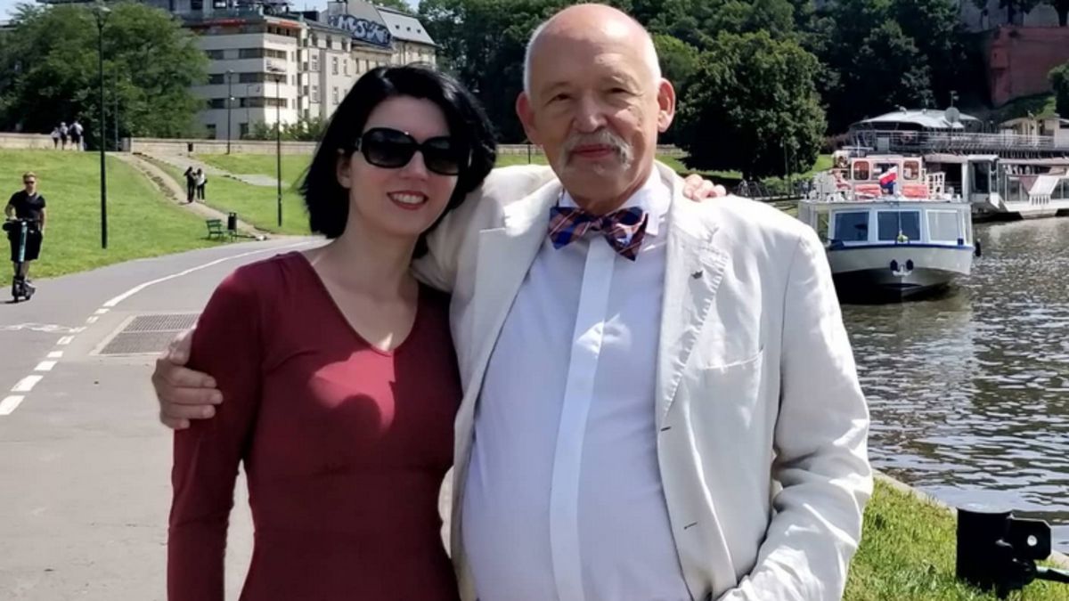 Zamieszanie wokół Korwin-Mikkego. Żona stoi murem, ksiądz jest zszokowany