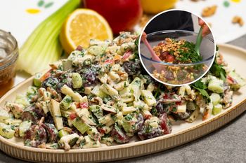 Mieszam 4 składniki z szybkim sosem i gotowe. Ta wykwintna sałatka robi furorę na imprezie sylwestrowej