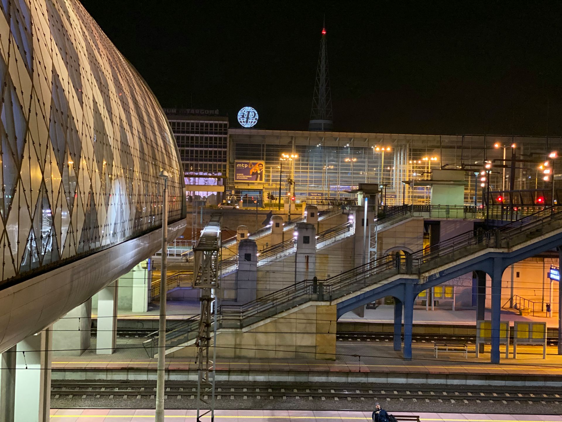 iPhone 11 Pro to pierwszy iPhone od lat, który dzielnie znosi starcie z konkurencją [TEST] 13
