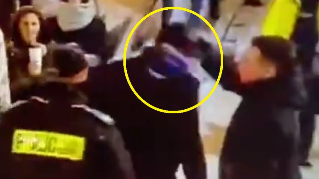 Zakopane, Krupówki. Policjantowi puściły nerwy