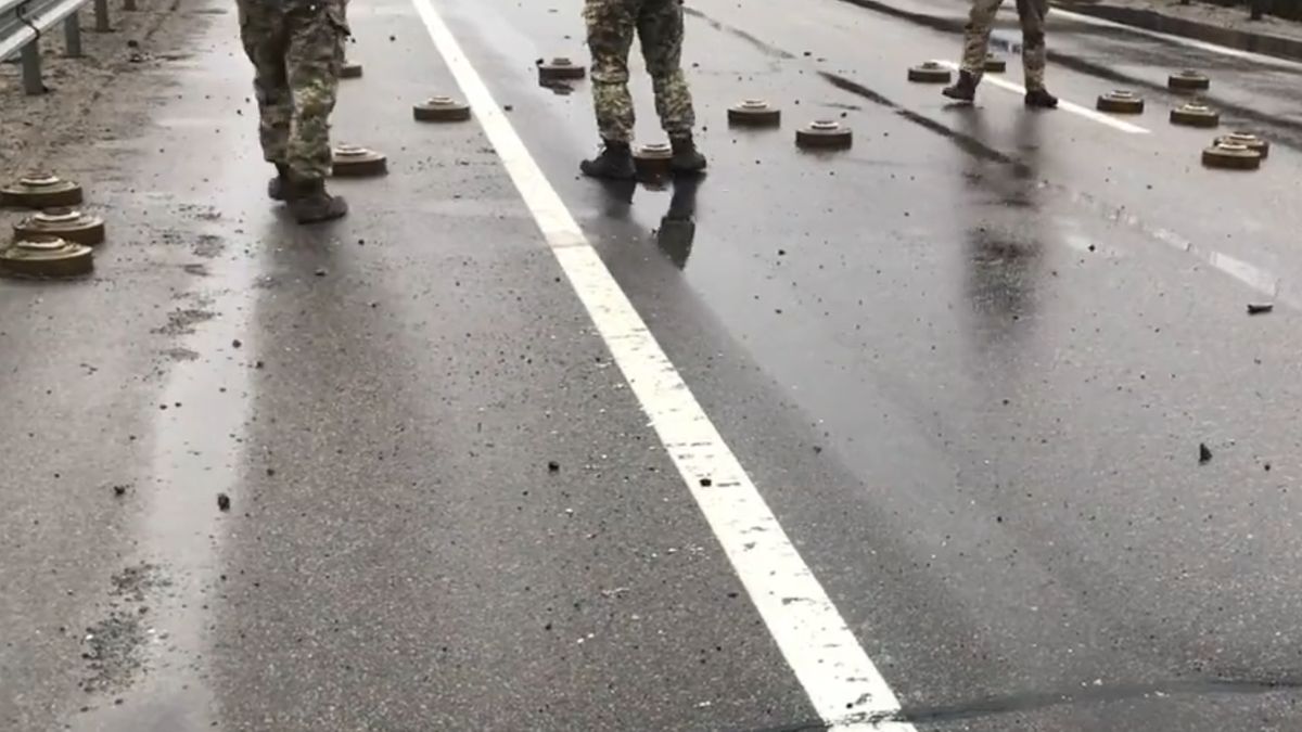Rozminowywanie trasy Kijów-Warszawa 