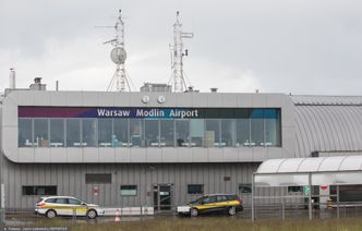 Warszawa Modlin. Gdzie polecieć i jak dojechać?