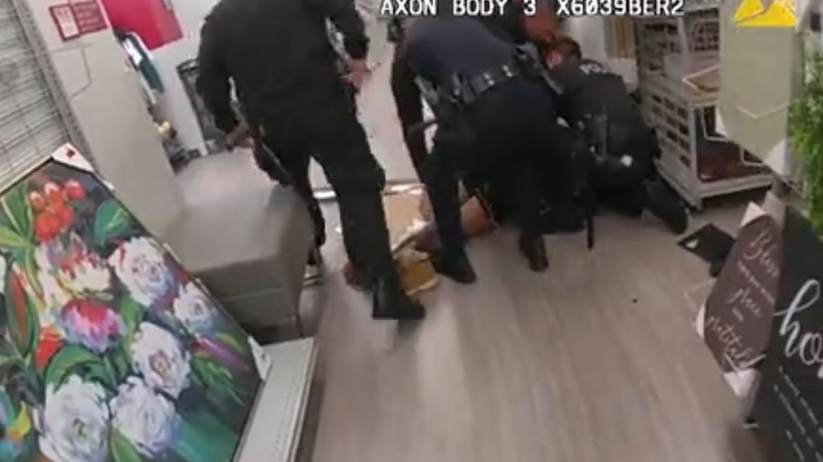 14-latka przypadkowo zginęła w przymierzalni. Policja publikuje nagrania