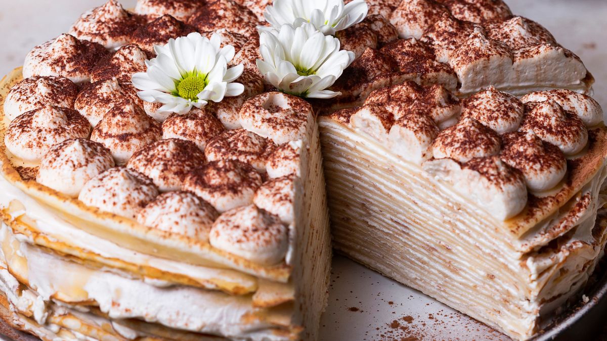 Tort naleśnikowy tiramisu jest bardzo łatwy do przygotowania