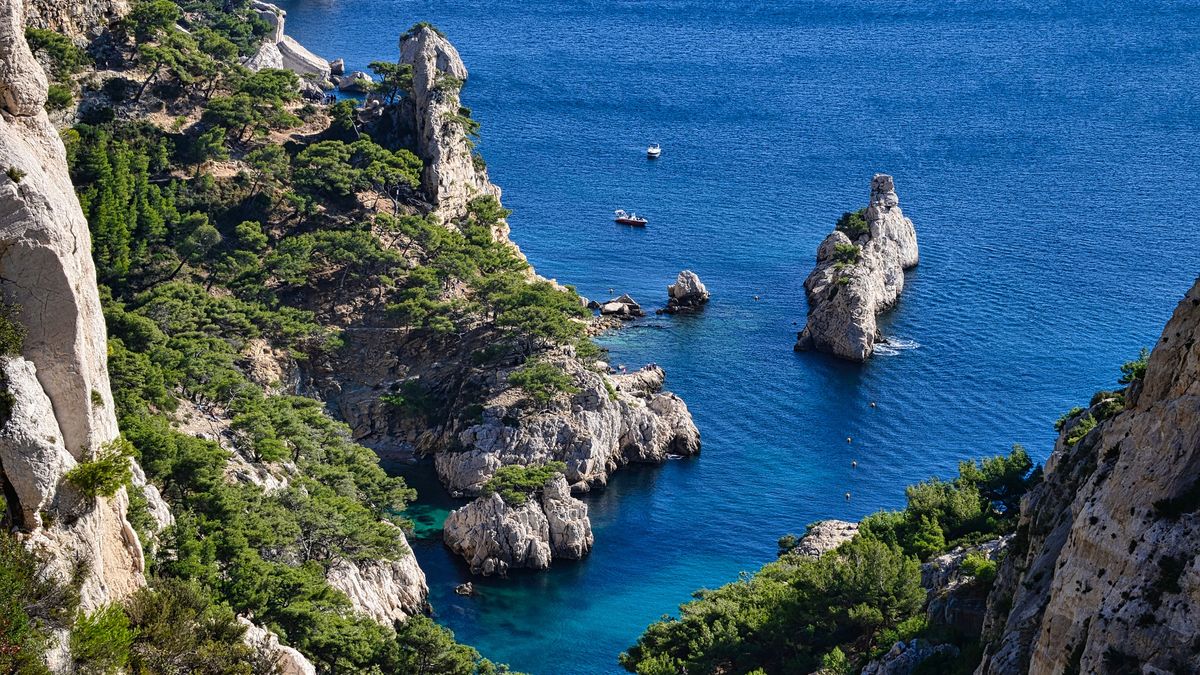 Kobieta spadła z klifu.