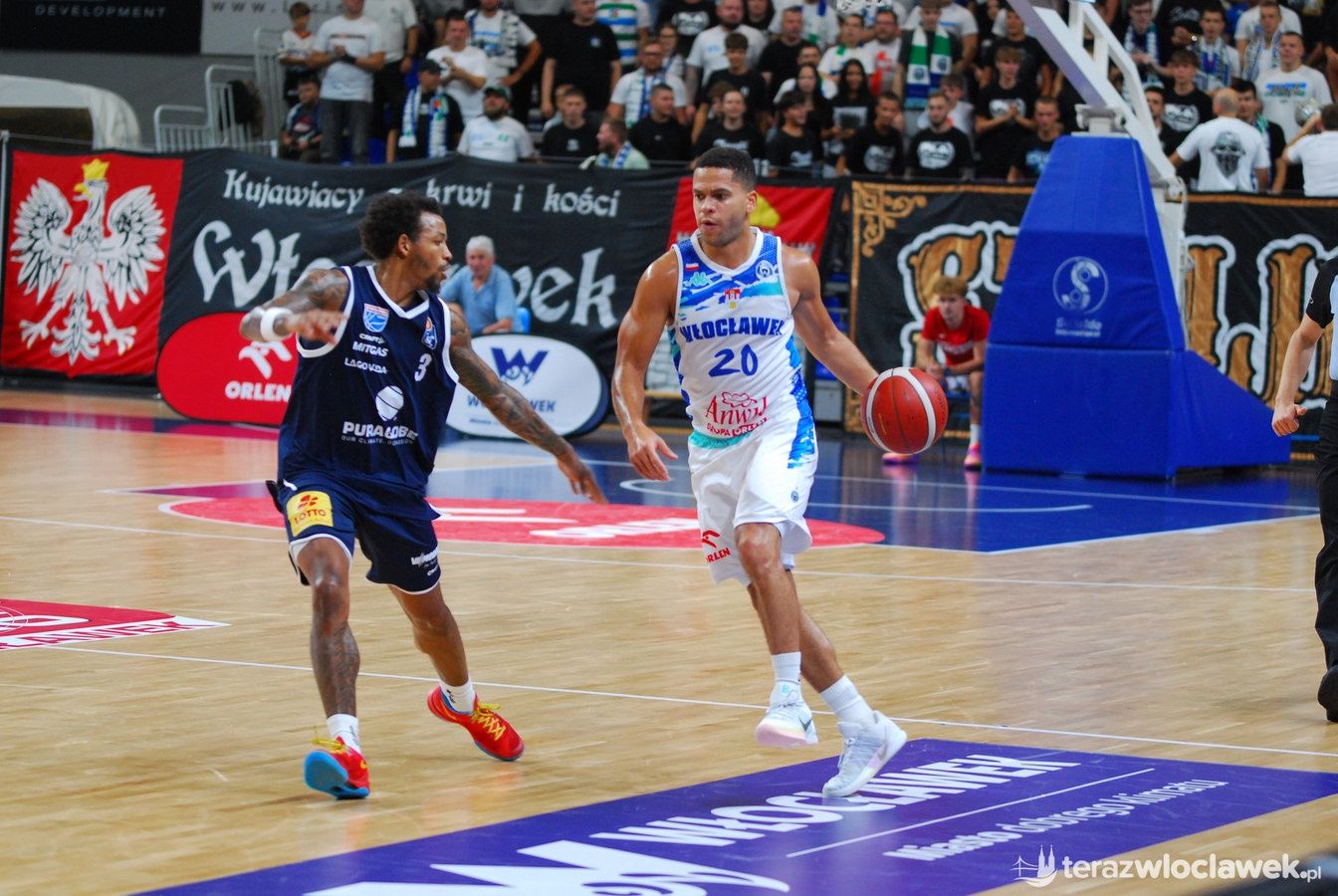 Zacięty mecz Anwilu z Syntainics MBC Weissenfels