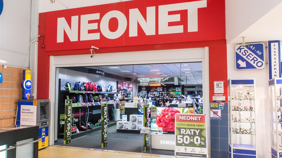 Neonet powstało w 2003 roku we Wrocłwiu