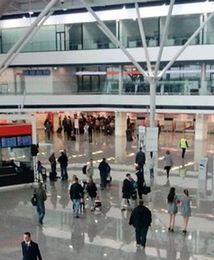 Nowy terminal na Okęciu. Lotnisko Chopina uruchomiło zmodernizowaną część