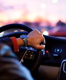 Nowe przepisy skutkują? Wolniej na polskich drogach