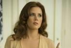 ''American Hustle: Jak się skubie w Ameryce'': Christian Bale flirtuje z Amy Adams