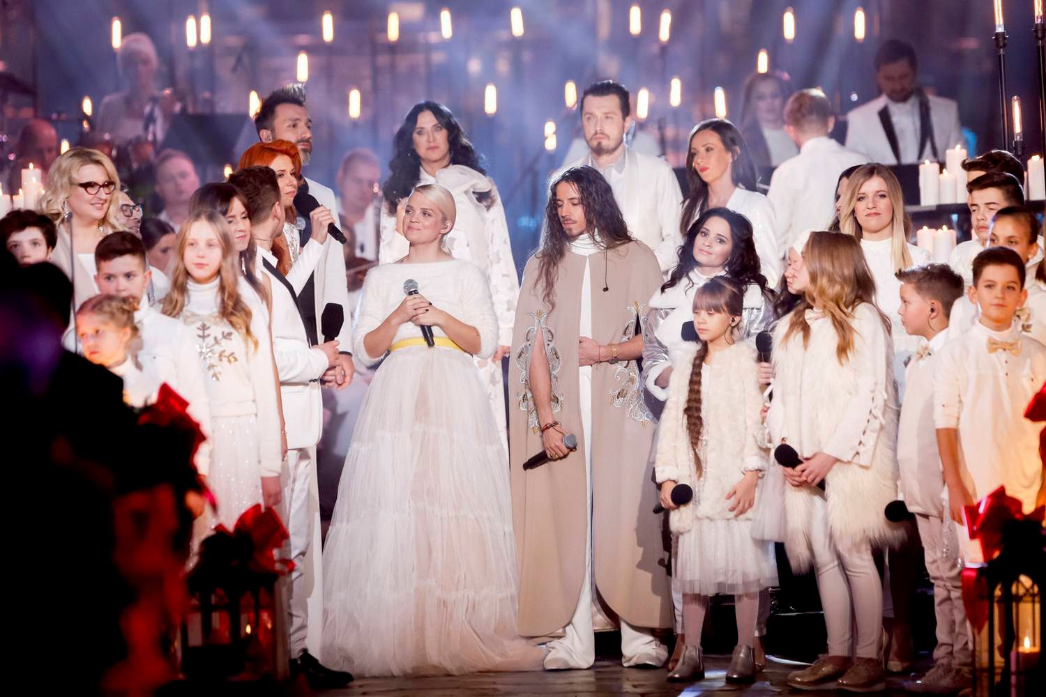 Michał Szpak i Karolina Szostak w takim samym płaszczu