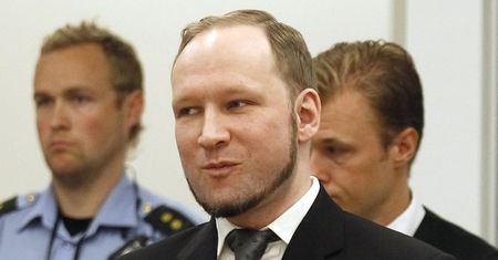 Breivik grozi STRAJKIEM GŁODOWYM! "Aż do śmierci". "Dłużej nie wytrzymam!"