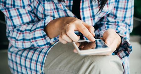 Wirtualna klawiatura SwiftKey jest bezpieczniejsza, automatycznie włącza tryb Incognito