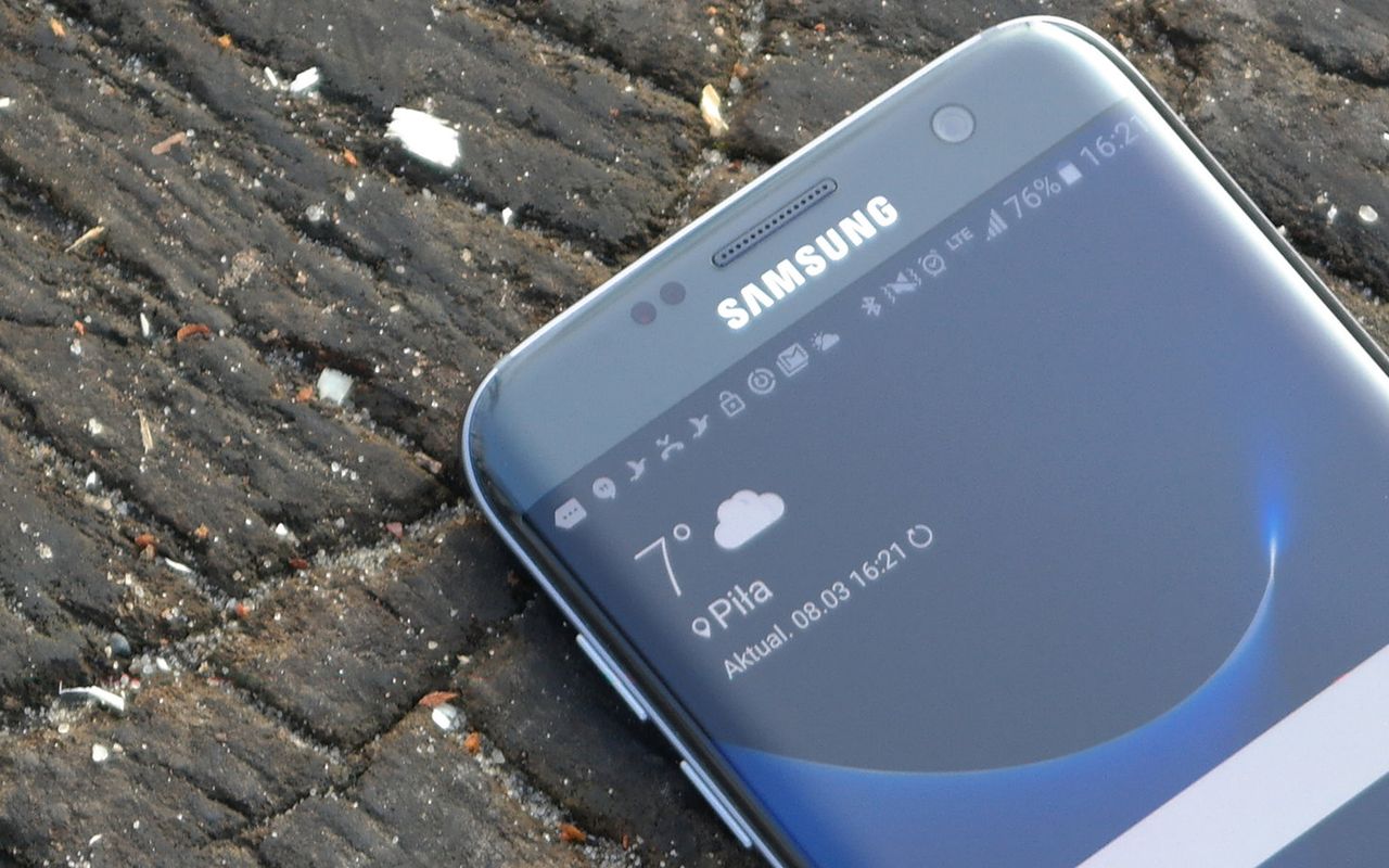 Galaxy S7 ostatnim flagowcem Samsunga z płaskim ekranem?