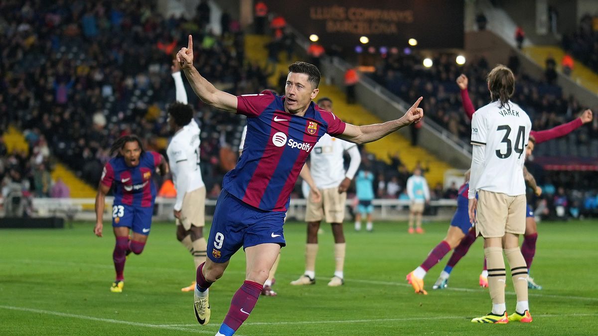 Getty Images / Alex Caparros / Na zdjęciu: Robert Lewandowski