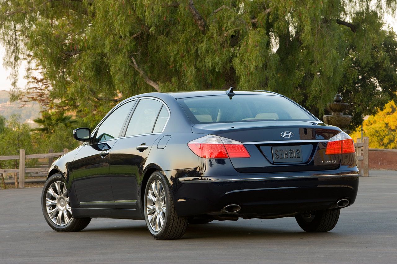 2010 Hyundai Genesis