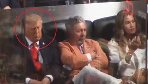 Nagrało się, co zrobił Trump. Na całym świecie o tym huczy