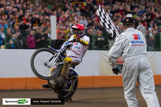 Maciej Janowski jest jednym z liderów Poole Pirates