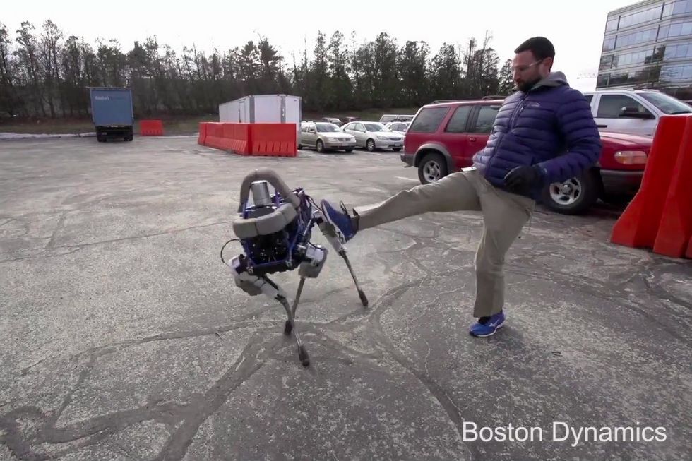 Spot – najnowszy robot od Boston Dynamics. Ta maszyna ma powody do buntu! 1