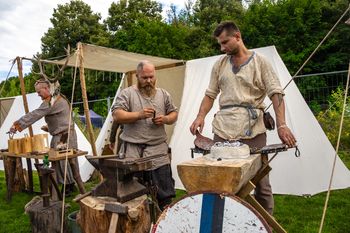 Średniowiecze ożyło w Ujściu. Trwa Piknik Historyczny